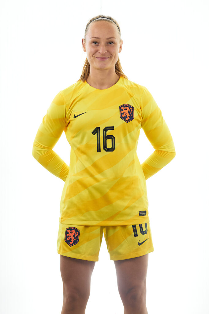 Ellen Romy Van Den Hurk